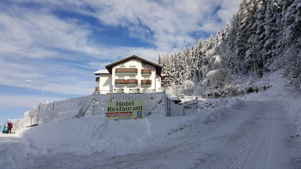 Hotel Hahnbaum Sankt Johann im Pongau Exterior foto