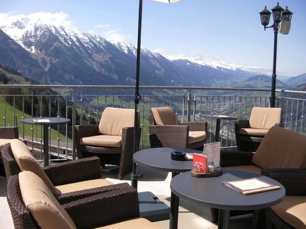 Hotel Hahnbaum Sankt Johann im Pongau Exterior foto